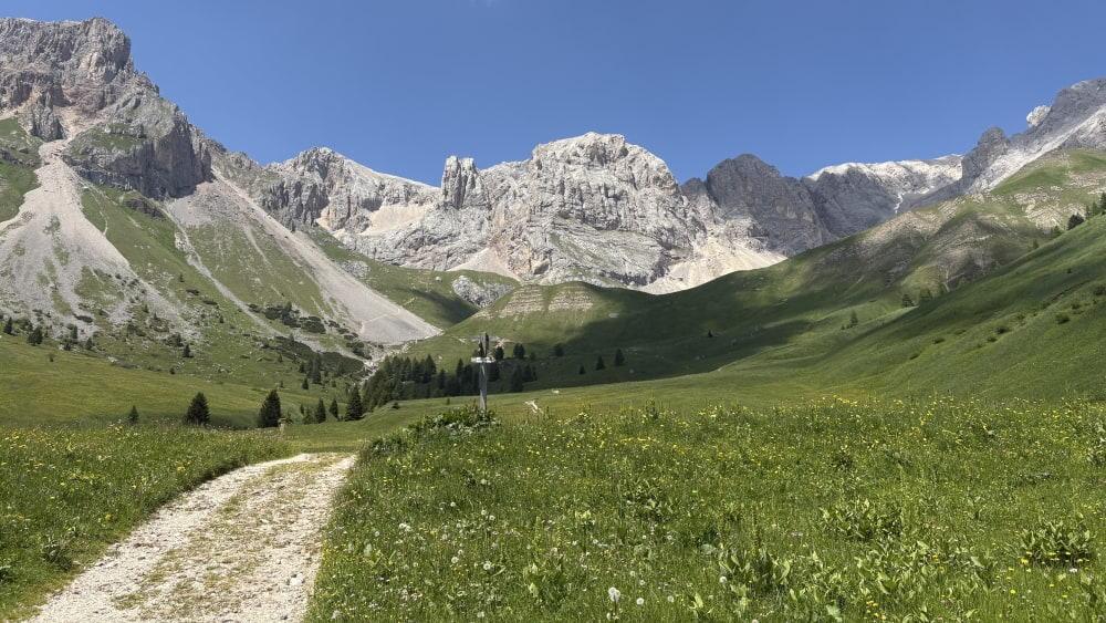/images/writing/trip-report-alta-via-2/img-16.jpg